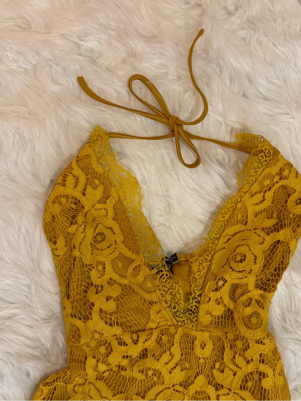 PrettyLittleThing Mustard Yellow Lace Halter Mini Dress Size XS / US 2 - Picture 3 of 12